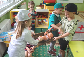 Игра "Скорая медицинская помощь" Игра "Скорая медицинская помощь".