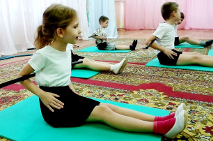 Музыка и движение: как развивать правильную осанку у детей Музыка и движение: как развивать правильную осанку у детей.